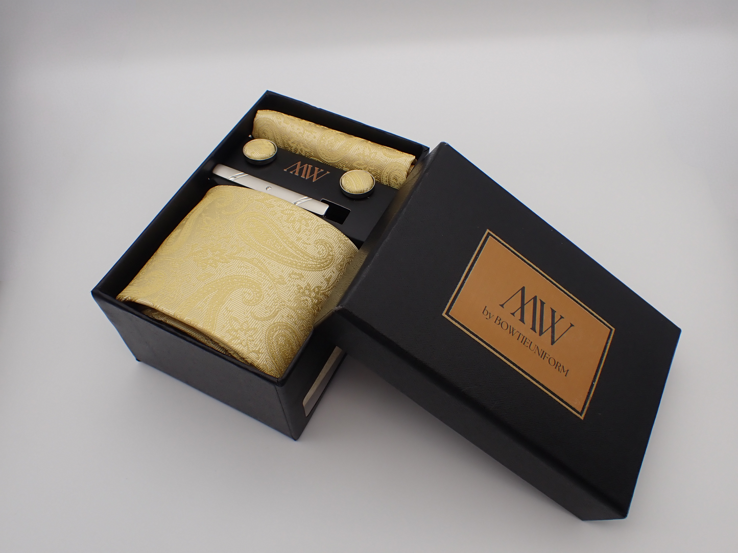 Gold Paisley Pattern Necktie Set / Pocket Square Tie Bowtie Cufflinks Set / Wedding Tie / Tie Clips / Gift for him Mens Groomsmen